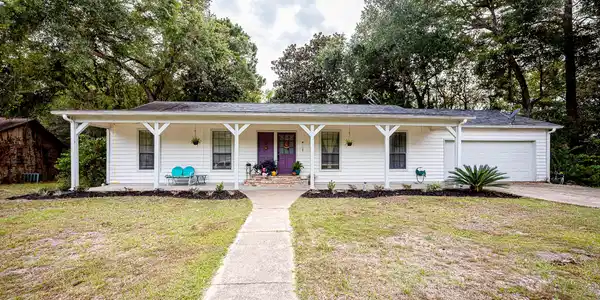 109 Reynolds Circle