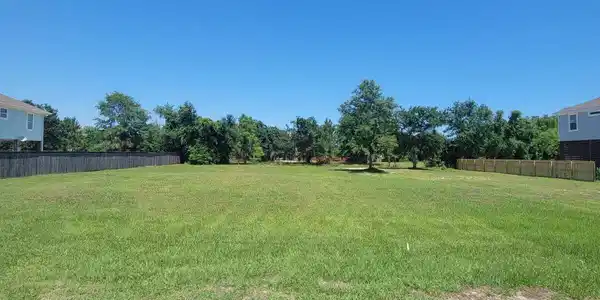 208 White Harbor Road
