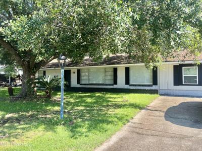 914 Beatrice Drive