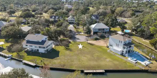105 Cypress Cove