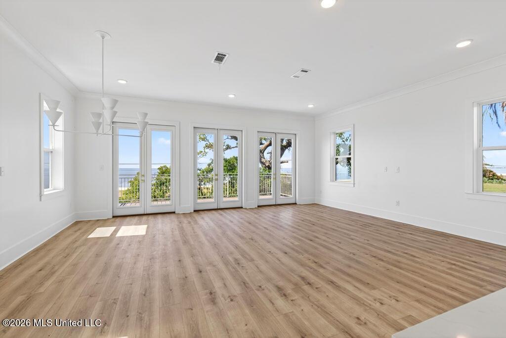 Image 3: PalmPointe1-10