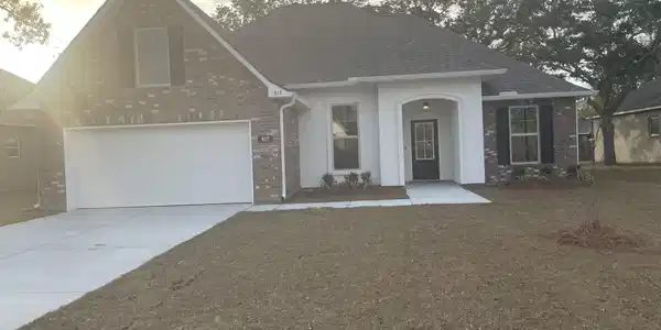 817 Ahoy Drive