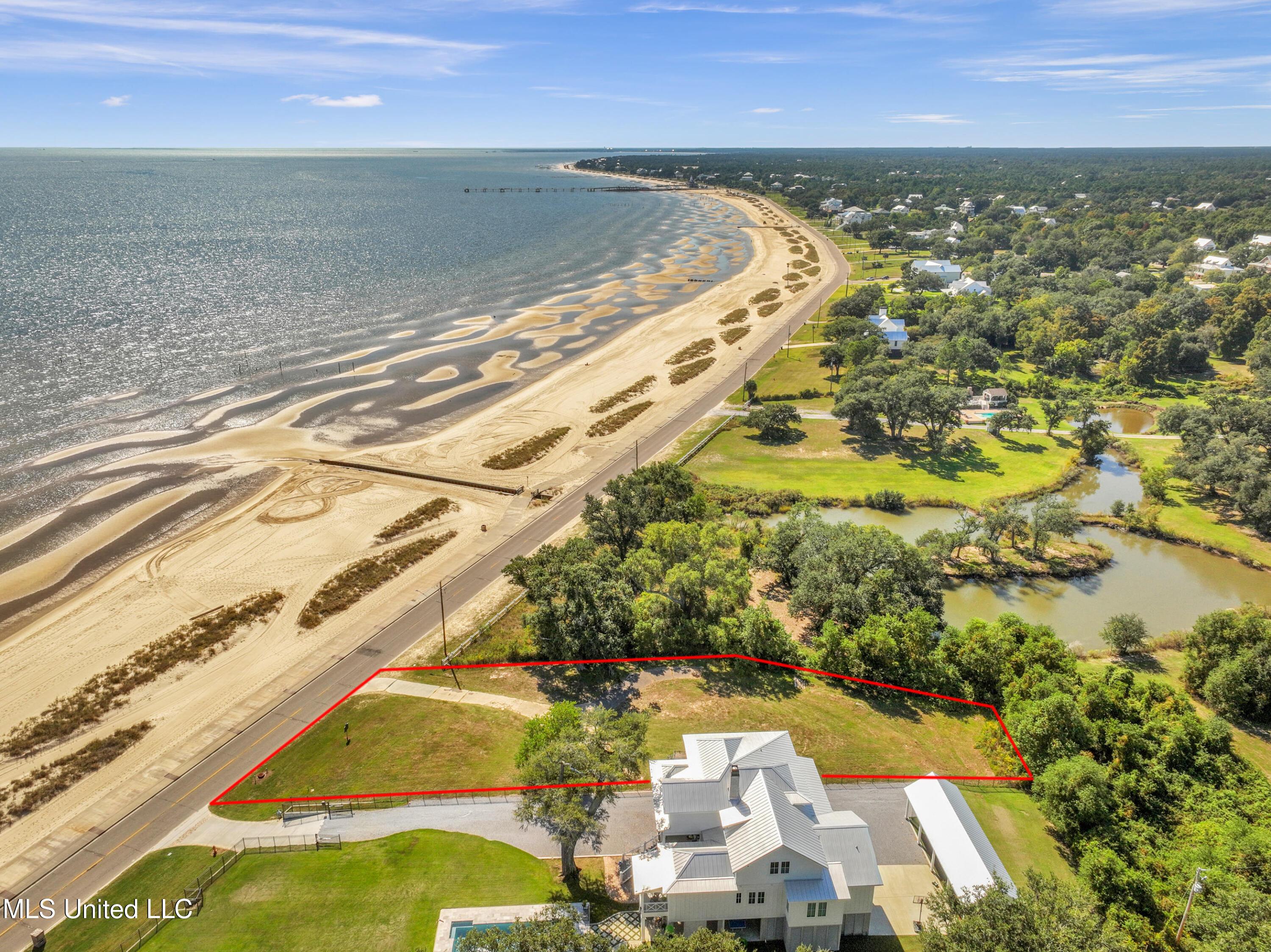 Image 3: 645NBeach-3