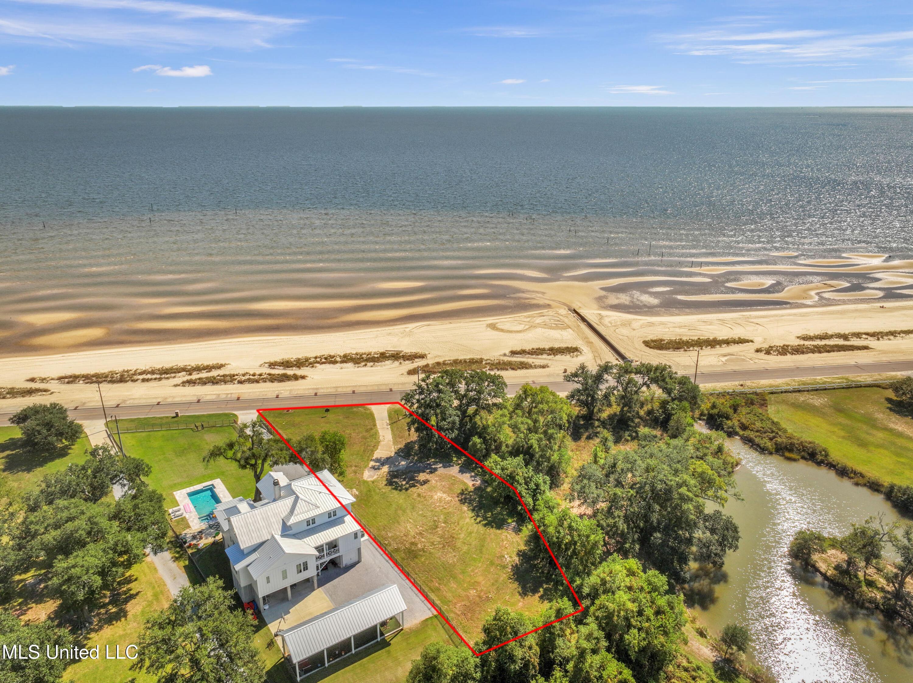 Image 4: 645NBeach-4