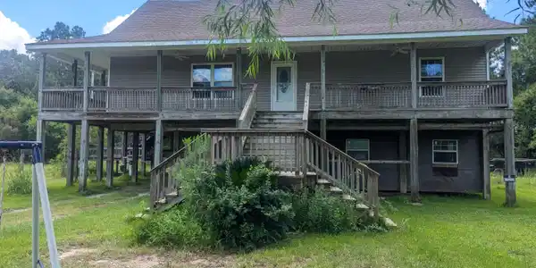 7013 Alcorn Street