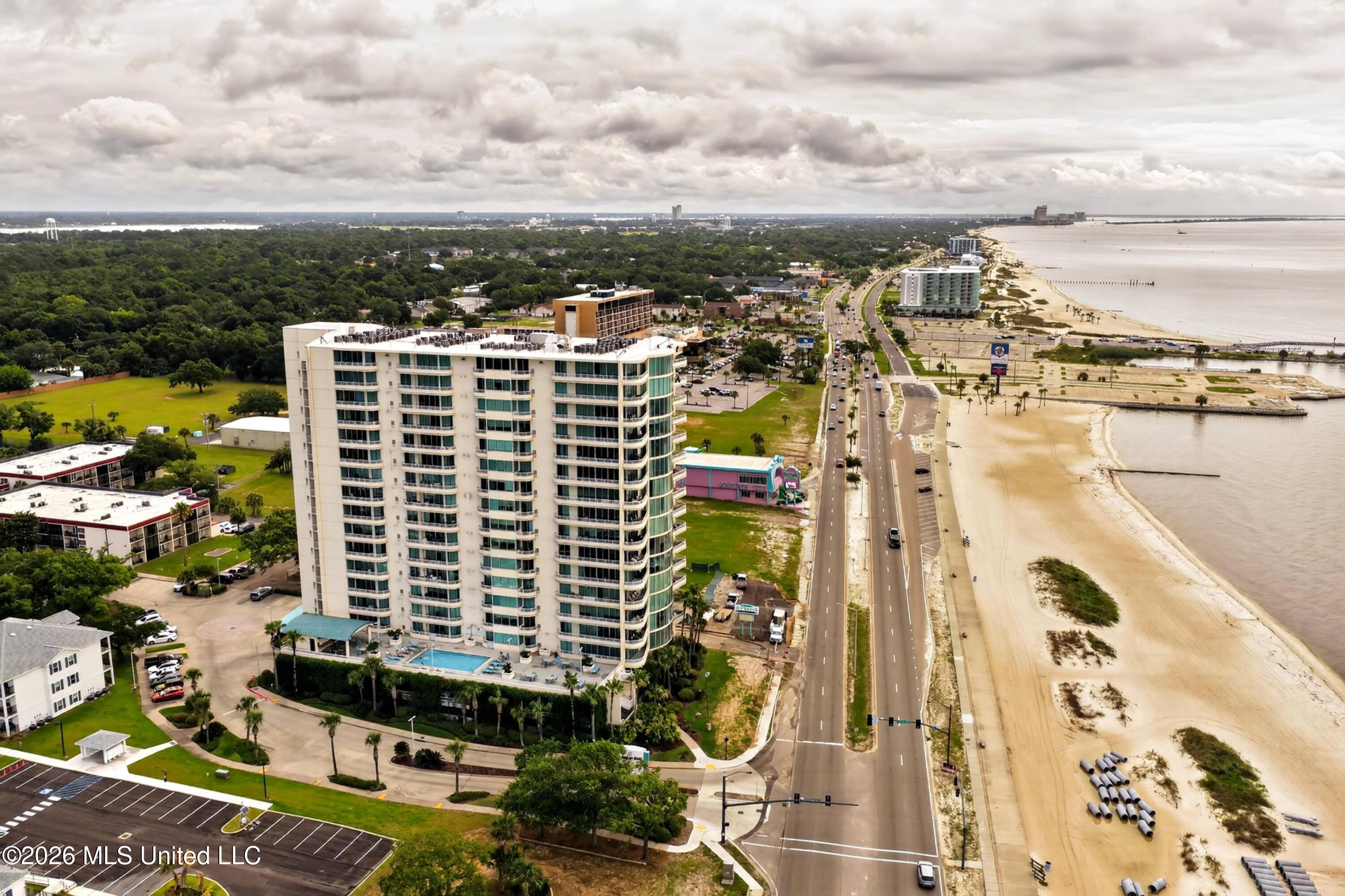 Image 3: OceanClub906-4