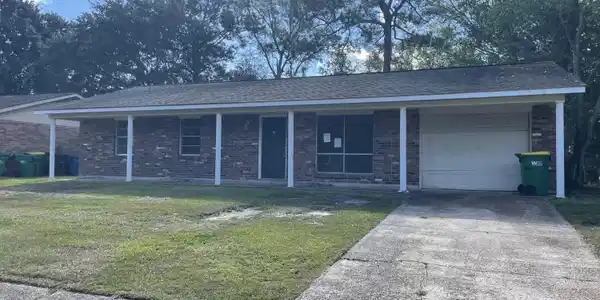 15905 Waycross Drive