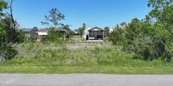 10009 Louisiana Street