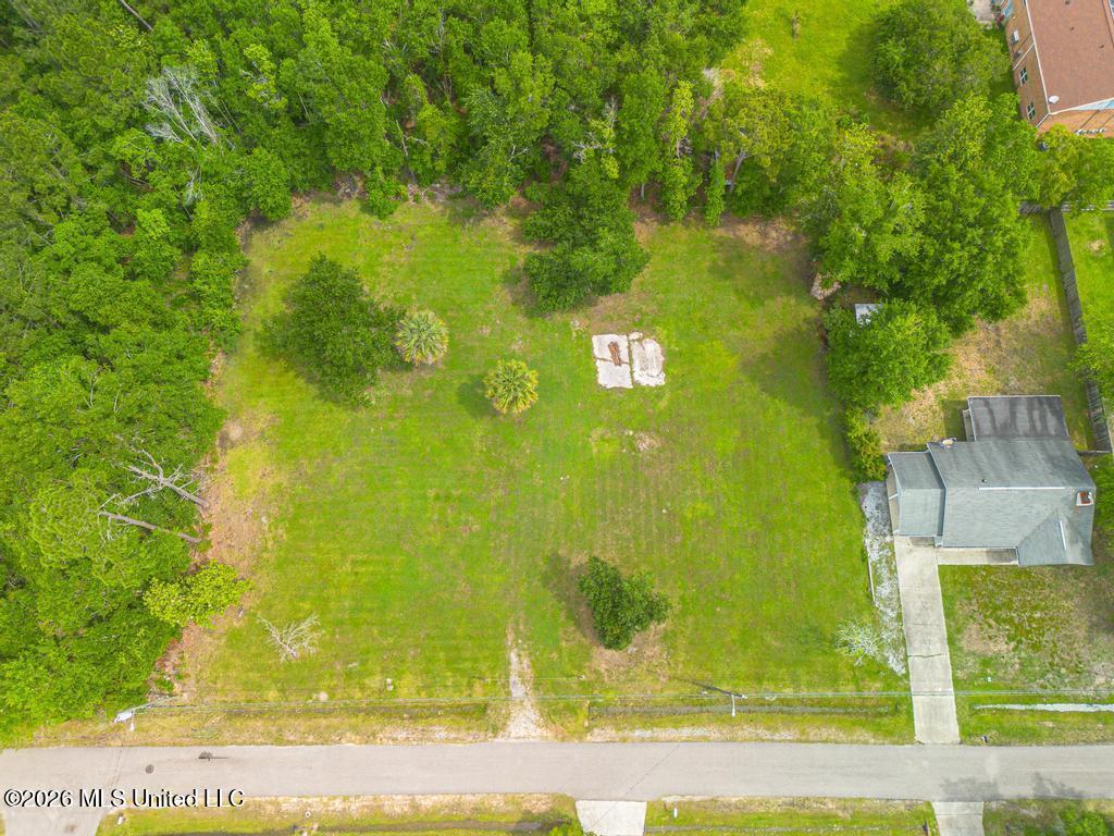 Image 4: 1020 Shipp St