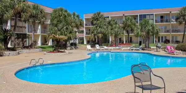 2046 Beach Boulevard