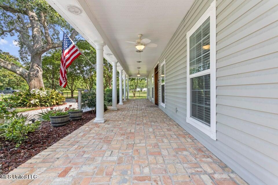 Image 4: 112 Bienville 4