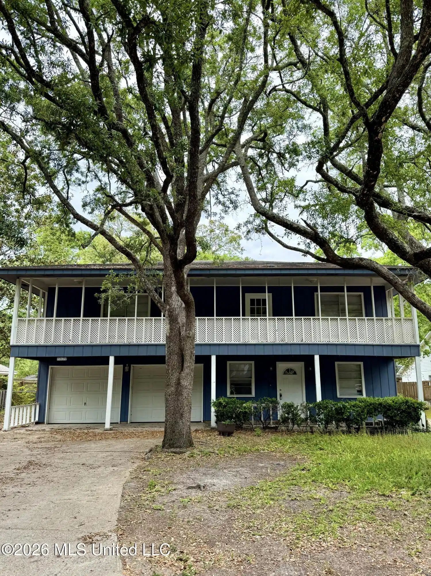 Image 1: 8824 Mermaid Ave Front View