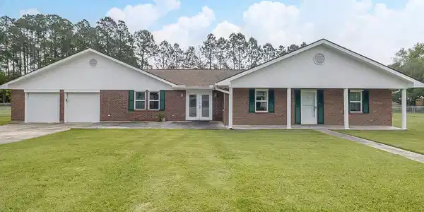 122 Espana Park Park