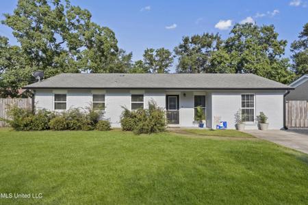 200 Eastland Boulevard
