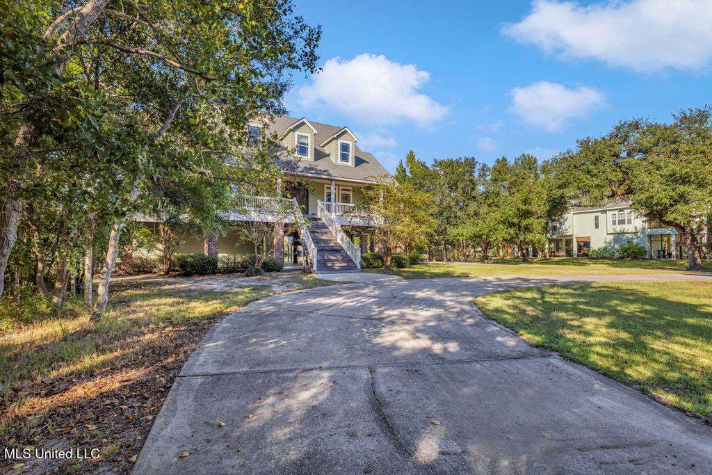 Image 4: 10051CainRd-3