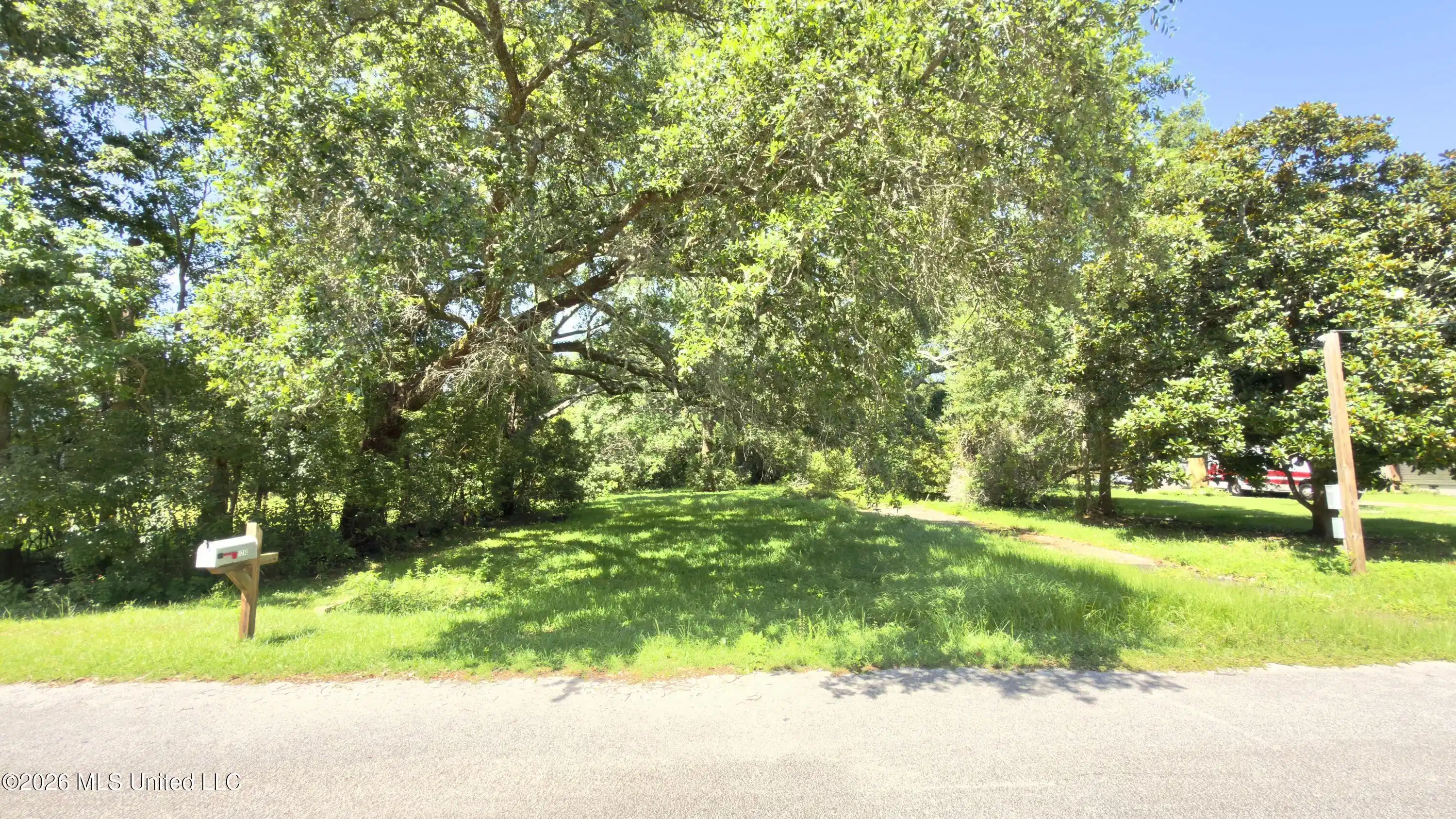 Image 1: 12th St