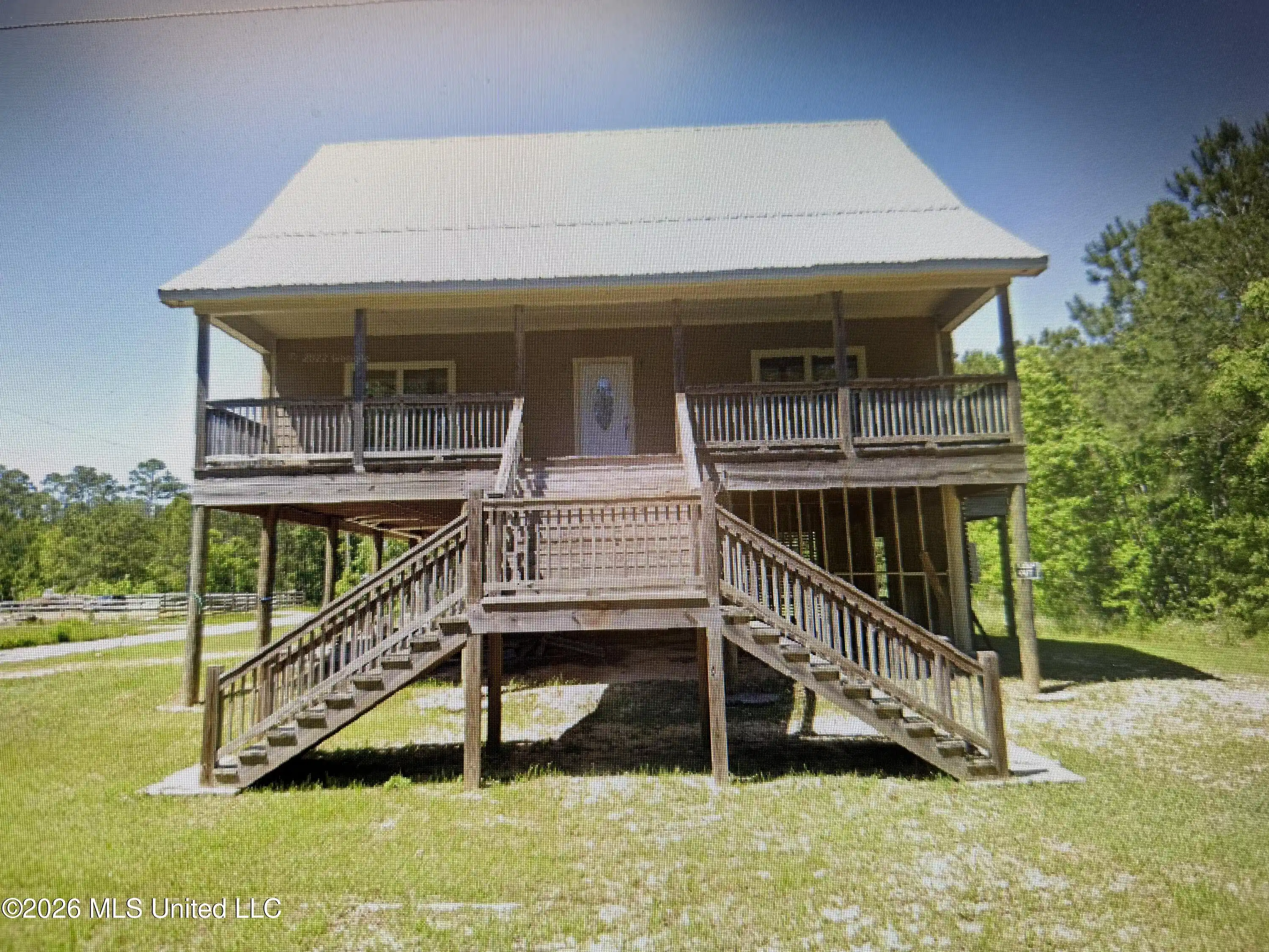 Image 1: Front