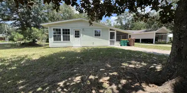 524 W Old Pass Road