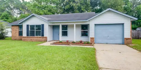 4106 Groveland Road