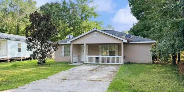 6096 W Chickasaw Street
