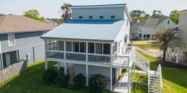 111 Willow Lane