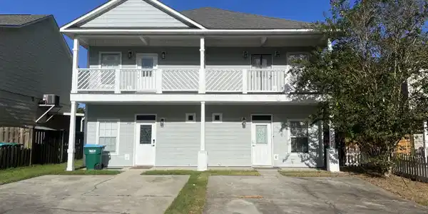 1323 Foxwood Place
