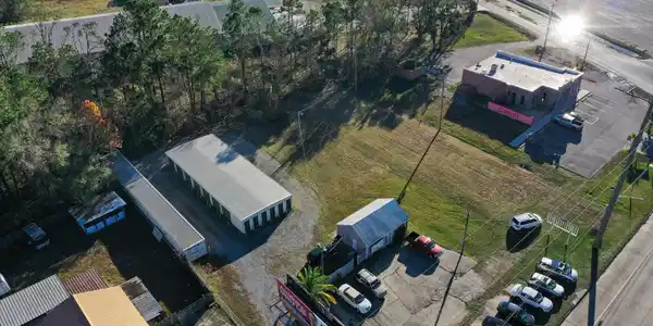 Image 3: 623 HWY 90-2