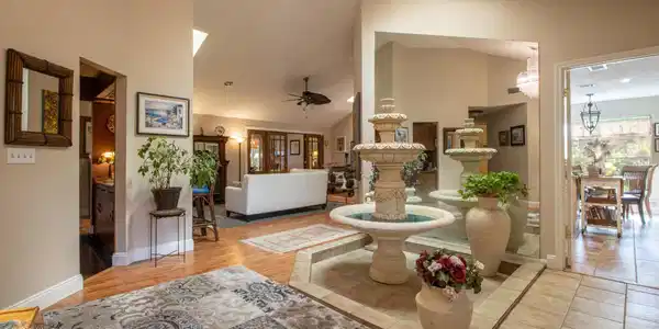 Image 2: 7739 Manini Way-114001