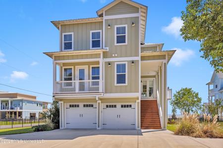 119 Jefferson Davis Avenue