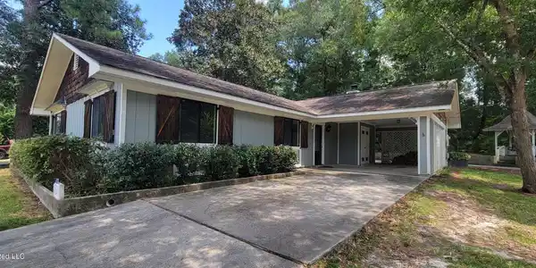 104204 Bayou Drive
