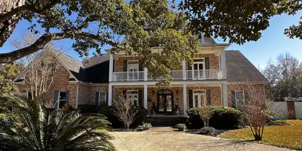 614 Grand Oaks