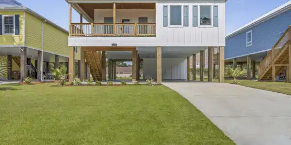137 Miramar Avenue