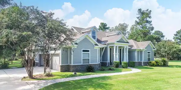 23894 Stablewood Drive