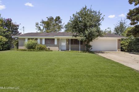 883 Rustwood Drive