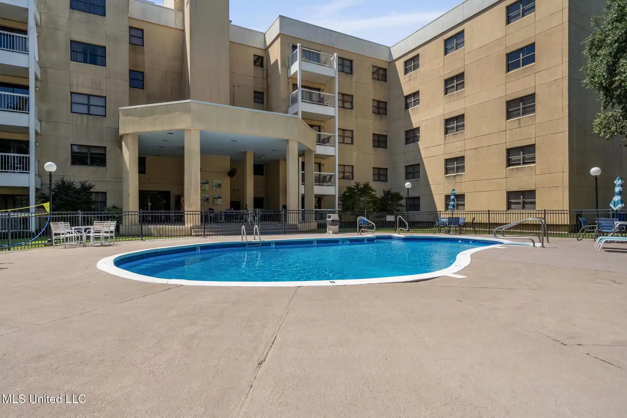 Image 1: Exterior of Complex