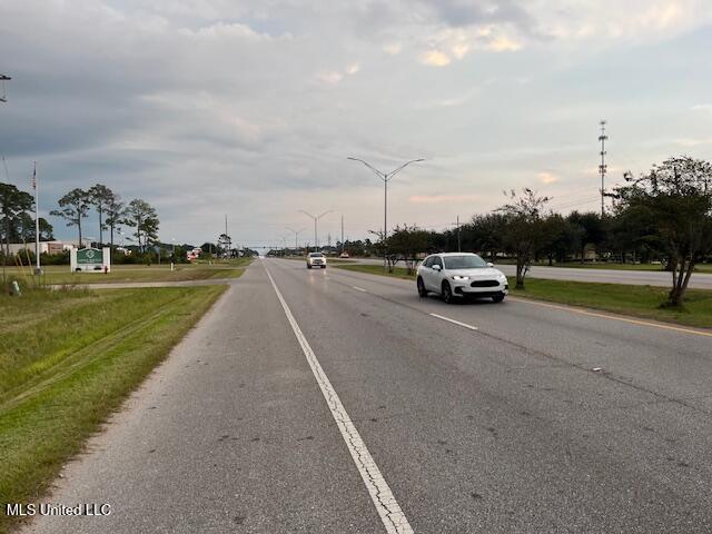 Image 2: Hwy 90 E View