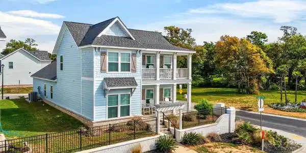 2508 Beach Boulevard