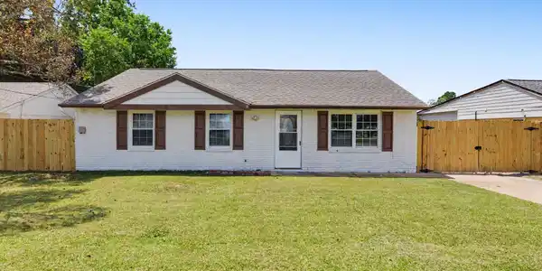 15509 Orleans Drive