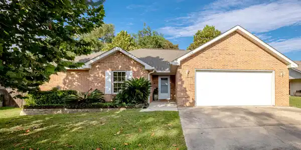 1928 Bayside Drive