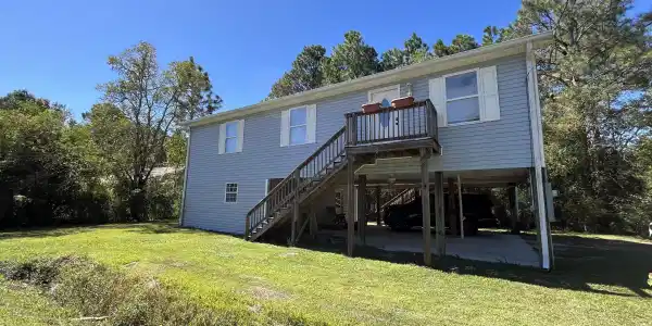 8135 Jeff Davis Drive