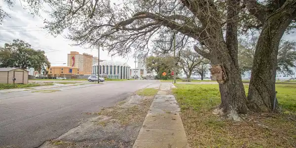 Image 3: Street View