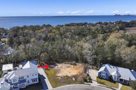 133 Seaside Drive