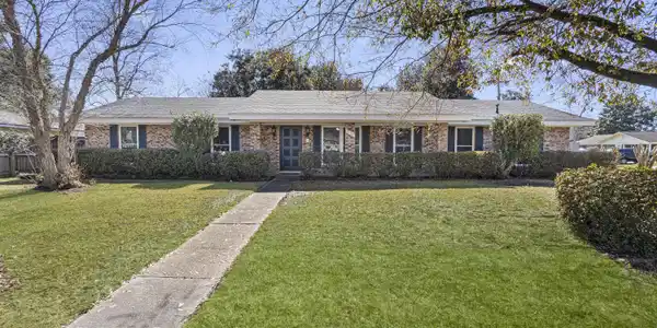 2197 Popps Ferry Road