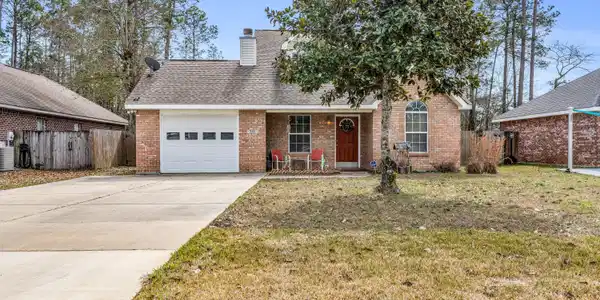 742 Kaleki Way