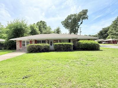 331 Greenwood Drive