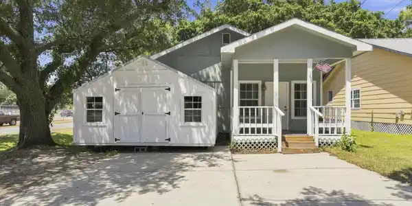 615 Mckinley Avenue
