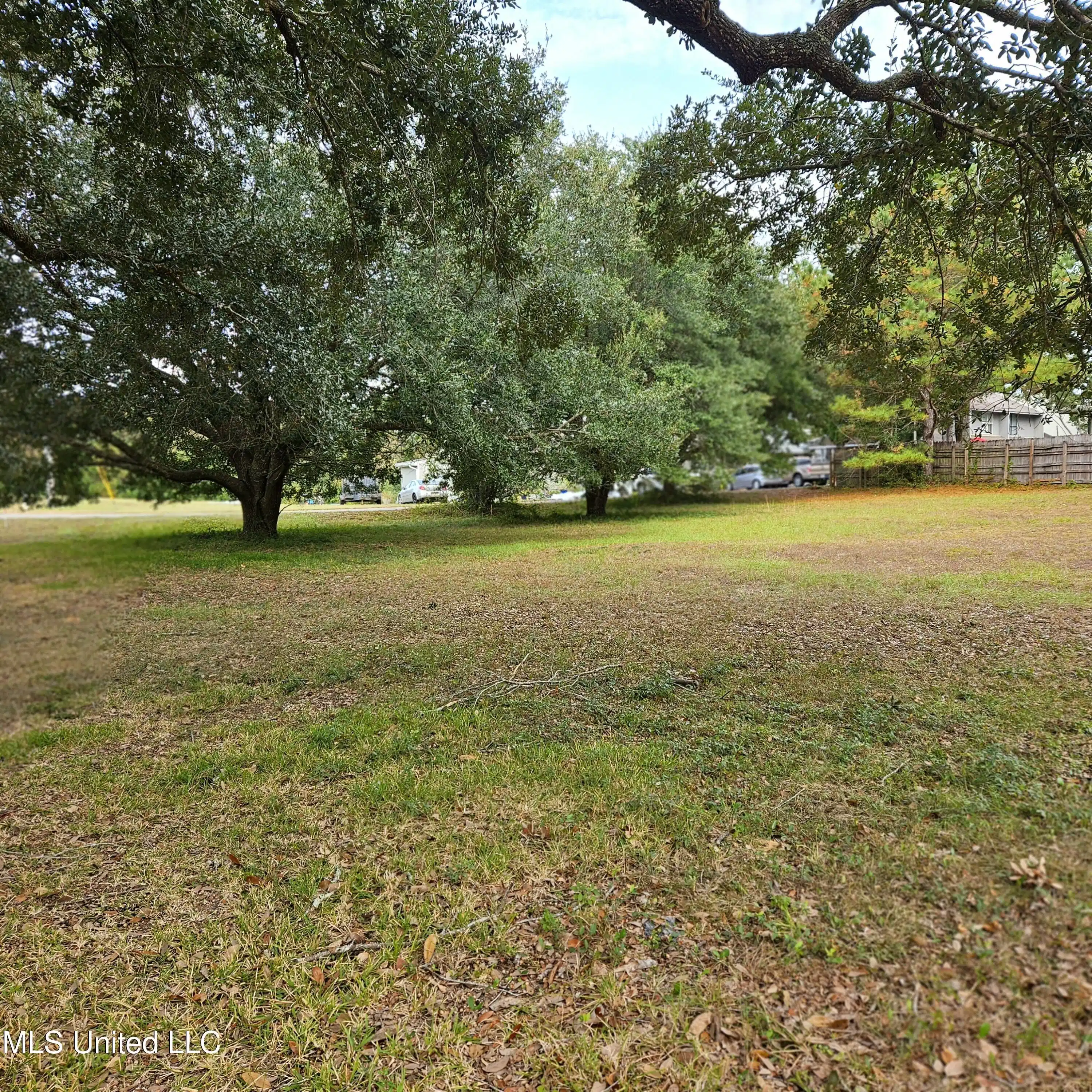 Image 1: Golf Club Drive - 2