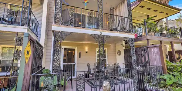 2501 Gulf Avenue
