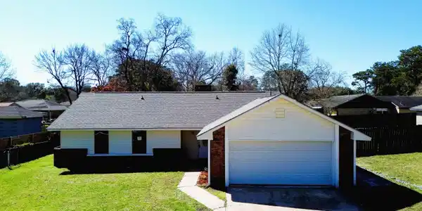 16301 Waycross Drive