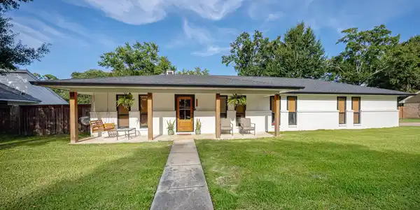 112 Lynne Therese Circle